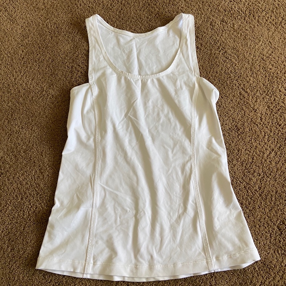 White Lululemon Scoop Neck Tank